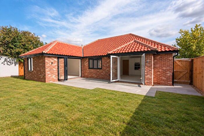 3 Bedroom Bungalow For Sale In Bury St. Edmunds, IP32