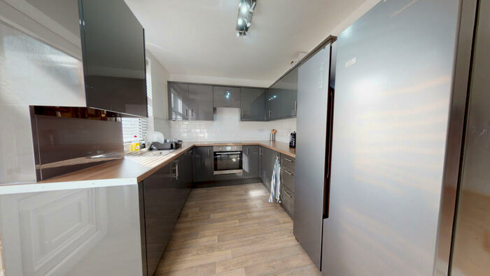 5 Bedroom Terraced House To Rent In Teversal Avenue, Lenton, NG7