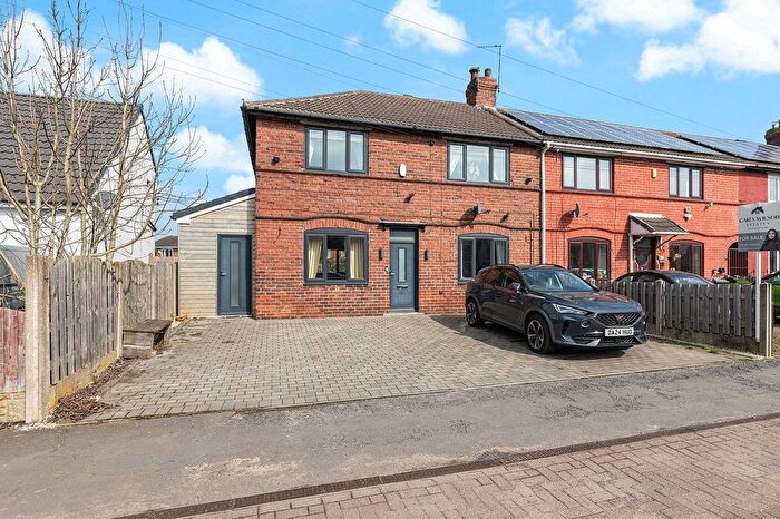 3 Bedroom End Of Terrace House For Sale In Salisbury Road, Maltby, Rotherham, S66