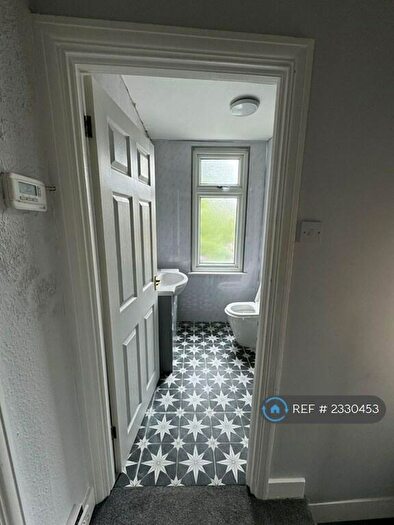 1 Bedroom Flat To Rent In Livingstone Circus, Gillingham, ME7