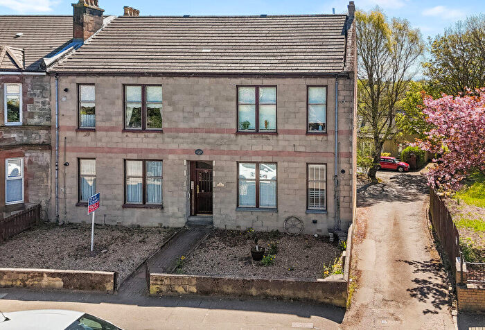 2 Bedroom Flat To Rent In Clark Street, Airdrie, ML6