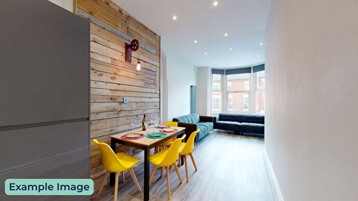 6 Bedroom Property To Rent In Alfreton Road, NG7