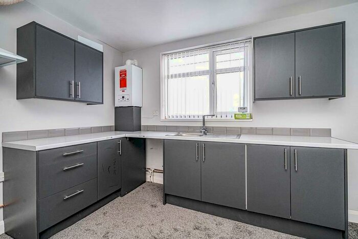 2 Bedroom Flat To Rent In Pearson Street, Brierley Hill, DY5