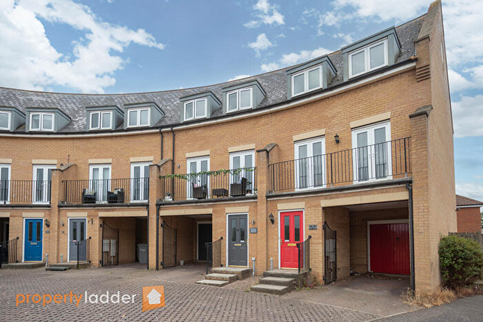 4 Bedroom Town House For Sale In Mountbatten Drive, NR6