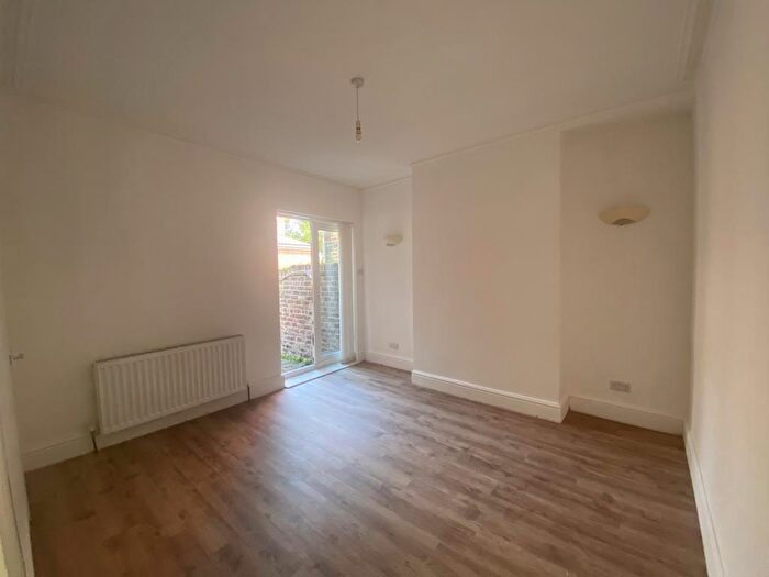 3 Bedroom House To Rent In Alverstone Road, Liverpool, L18