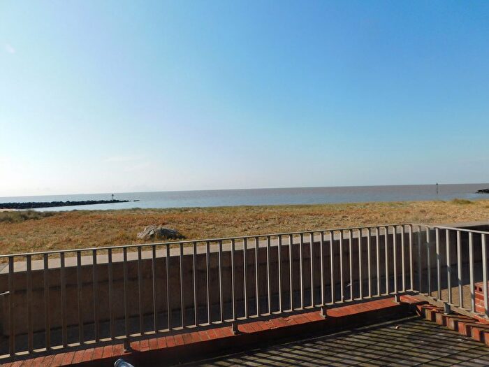 2 Bedroom Maisonette To Rent In Beach Way, Clacton-On-Sea, Essex, CO15