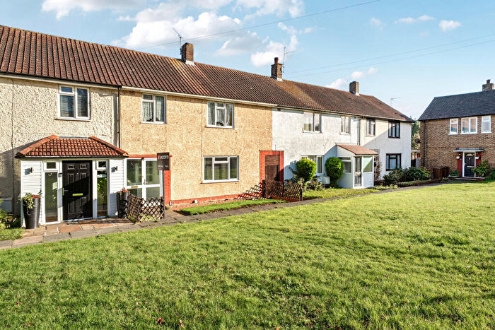 3 Bedroom Terraced House For Sale In Allington Road, Gillingham, Kent, ME8