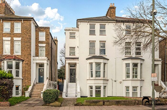 1 Bedroom Flat For Sale In Widmore Road, Bromley, BR1