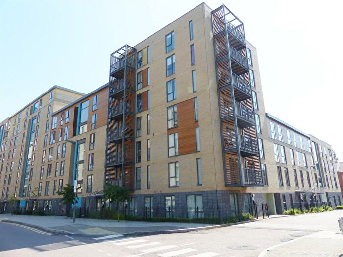 1 Bedroom Apartment To Rent In Penfield Court, Tanner Close, Colindale, NW9