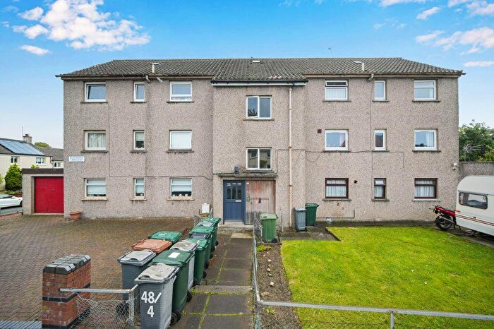2 Bedroom Flat For Sale In / Burnhead Crescent, Gracemount, Edinburgh, EH16
