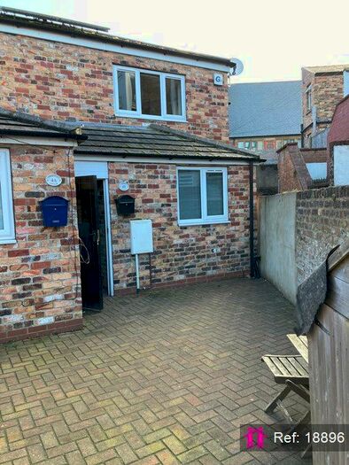 2 Bedroom Semi-Detached House To Rent In St. Martins Road, Scarborough, YO11