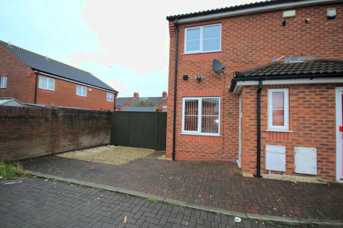 2 Bedroom Terraced House To Rent In Boulevard Avenue, Grimsby, DN31