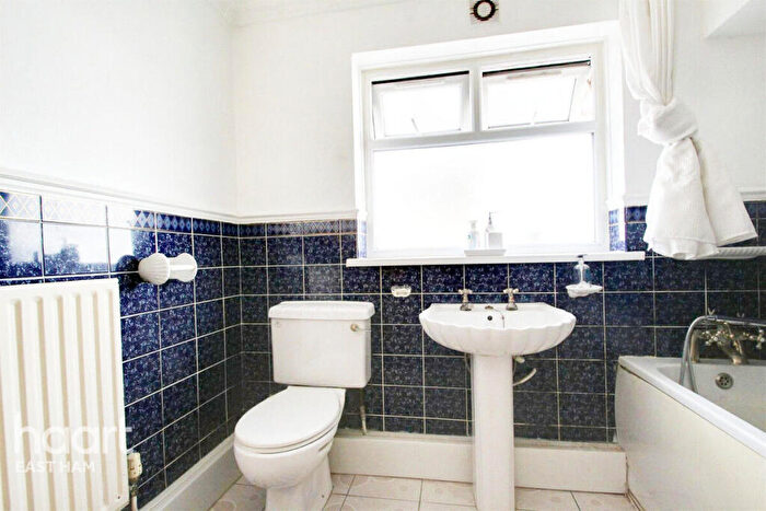 4 Bedroom Terraced House To Rent In Mitcham Road, London, E6