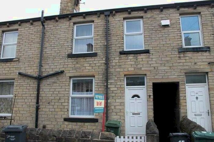 2 Bedroom Terraced House To Rent In Leef Street, Moldgreen, Huddersfield, HD5