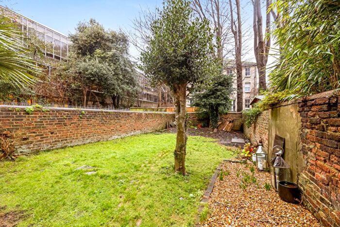 1 Bedroom Flat For Sale In Tisbury Road, Hove, BN3