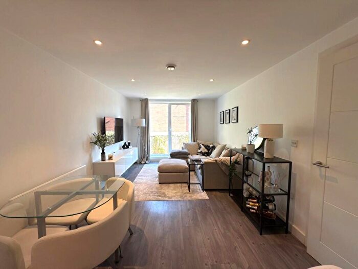 2 Bedroom Apartment For Sale In Davenport Park Apartments, Buxton Road, Stockport, SK2