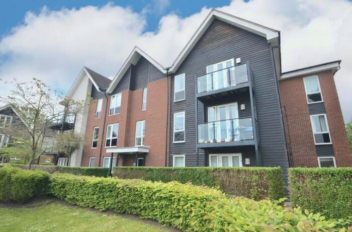 1 Bedroom Flat To Rent In Drake House, Mill Drive, Ruislip, HA4