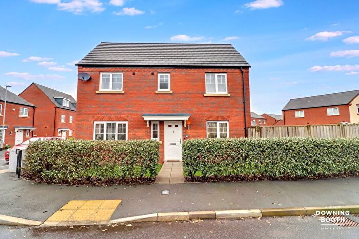 3 Bedroom Detached House For Sale In Osprey Drive, Branston, DE14