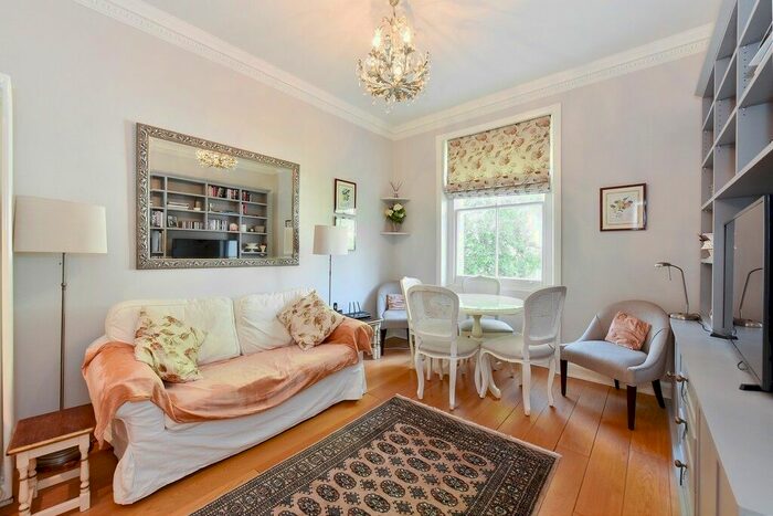 2 Bedroom Flat To Rent In Talbot Square, Paddington, W2