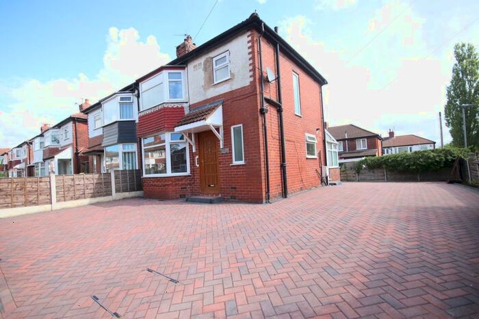 3 Bedroom Semi-Detached House To Rent In Caister Avenue, Whitefield, Manchester. E, M45
