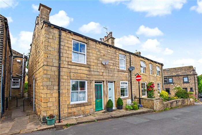 2 Bedroom Terraced House For Sale In Thornhill Street, Calverley, Pudsey, West Yorkshire, LS28