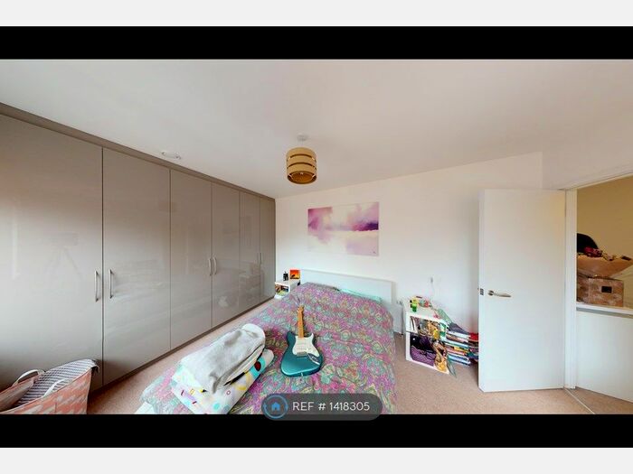 2 Bedroom Flat To Rent In Dreadnought Court, London, SE8