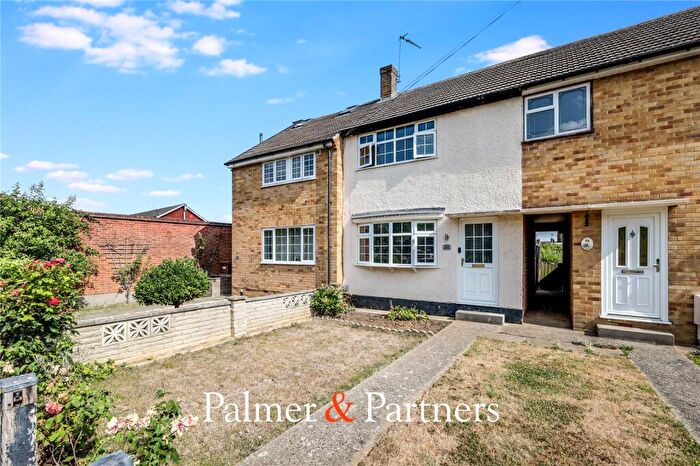 2 Bedroom Terraced House For Sale In Orange Tree Close, Chelmsford, Essex, CM2