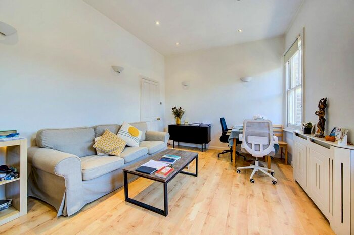1 Bedroom Flat To Rent In Fourth Avenue, Queen's Park, London, W10