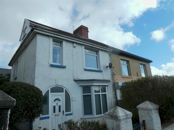 3 Bedroom Semi-Detached House To Rent In Tycoch Road, Sketty, Swansea, SA2