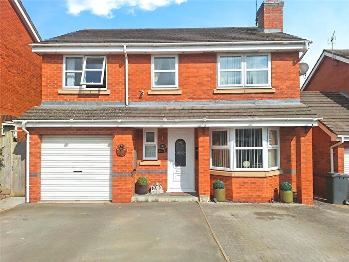 5 Bedroom Detached House For Sale In Kiln Close, Nuneaton, Warwickshire, CV10