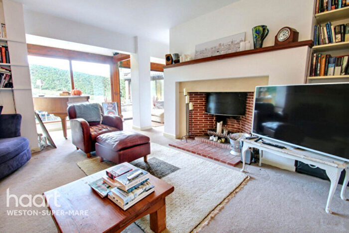 4 Bedroom Detached House To Rent In Lippiatt Lane, Winscombe, BS25