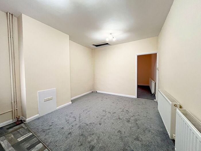 1 Bedroom Flat To Rent In Welford Road, Knighton, Leicester, LE2