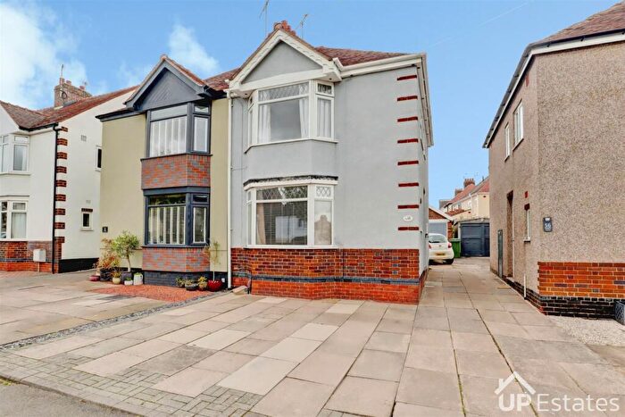 3 Bedroom Semi Detached House For Sale In Glenfield Avenue, Nuneaton, CV10