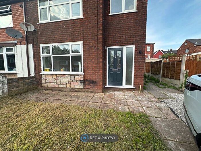 3 Bedroom Semi-Detached House To Rent In De Trafford Drive, Ince, Wigan, WN2