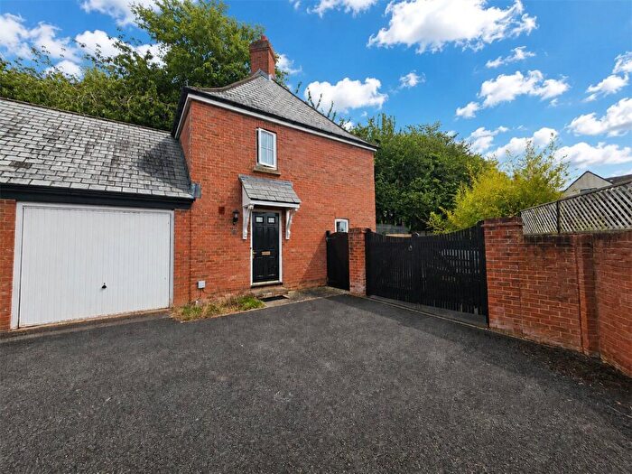 2 Bedroom Detached House To Rent In Masterson Street, St Leonards, Exeter, EX2