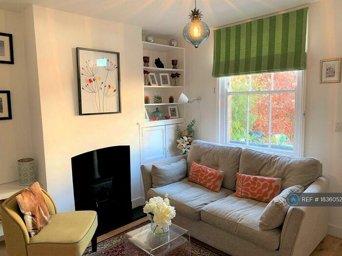 2 Bedroom Terraced House To Rent In Greyfriars Cottages, Canterbury, CT1