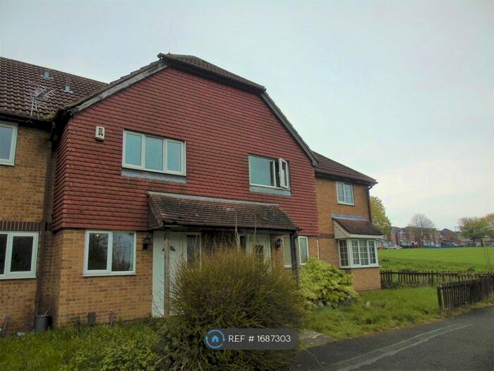 2 Bedroom Terraced House To Rent In Saffron Drive, Oakwood, Derby, DE21