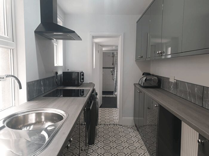 4 Bedroom Terraced House To Rent In Arboretum Avenue, Lincoln, LN2