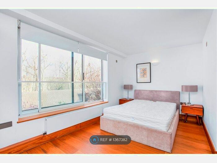 Studio To Rent In Milmans Street, London, SW10