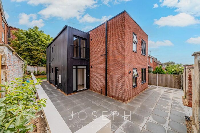 3 Bedroom Flat To Rent In Wellington Street, Ipswich, IP1