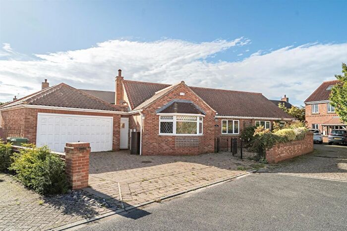 3 Bedroom Detached Bungalow For Sale In Sycamore View, Upper Poppleton, York, YO26