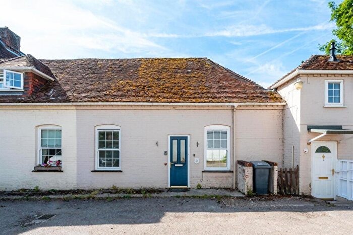 2 Bedroom Apartment To Rent In Calcot Place, Low Lane, Calcot, Reading, RG31