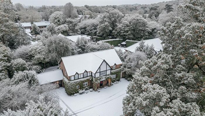 5 Bedroom Property For Sale In Gordon Avenue, Stanmore, HA7