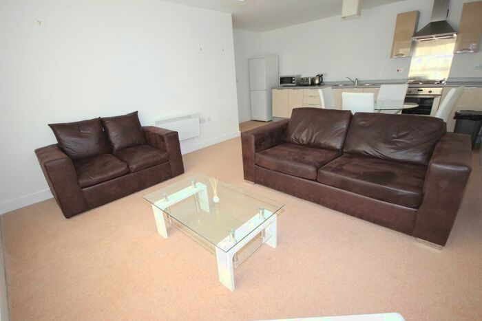 2 Bedroom Flat To Rent In Slater House, Woden Street, M5