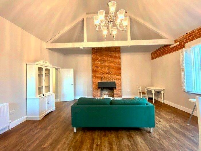 2 Bedroom Apartment To Rent In Church Street, Romsey, Hampshire, SO51