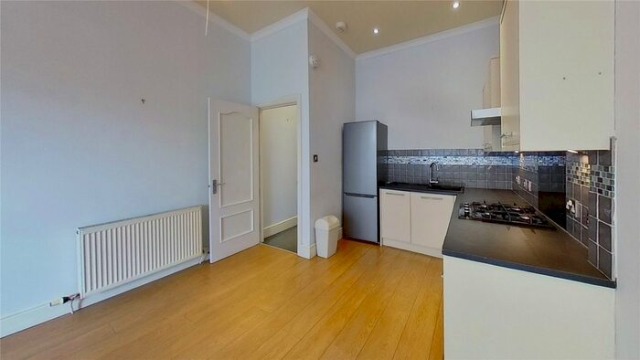 1 Bedroom Flat To Rent In Newhaven Road, Edinburgh, EH6