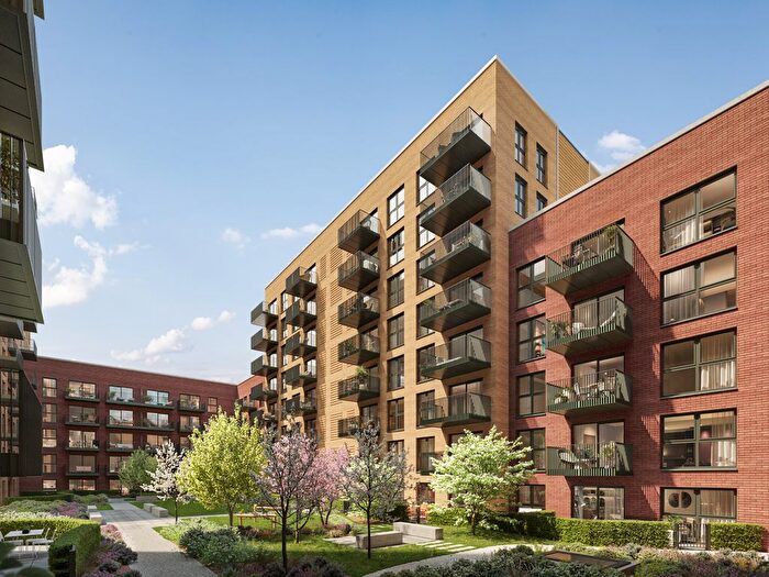 3 Bedroom Flat For Sale In Pegler Square, Kidbrooke, SE3