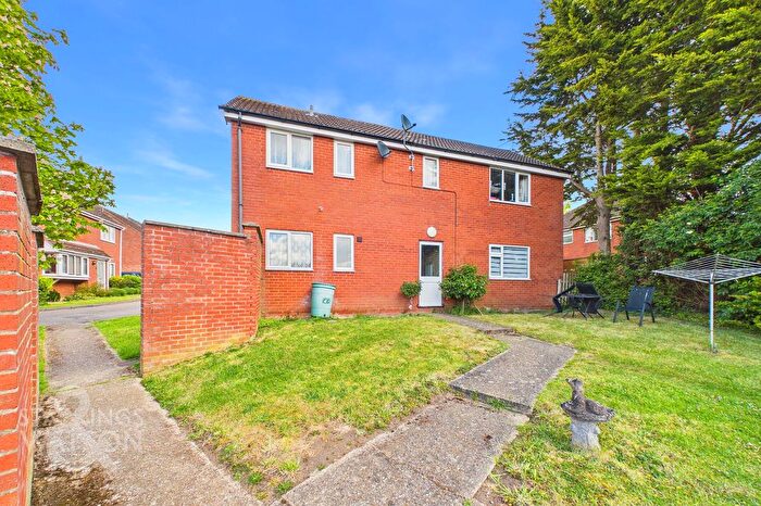 1 Bedroom Flat For Sale In Fisher Road, Diss, IP22