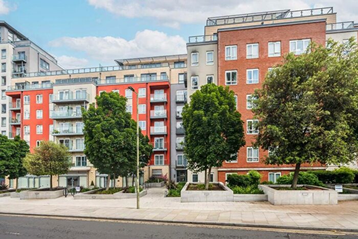 1 Bedroom Flat For Sale In Aerodrome Road, London, NW9