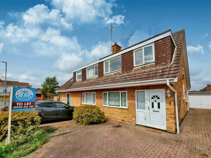 3 Bedroom Semi-Detached House To Rent In Balham Close, Rushden, Northants, NN10